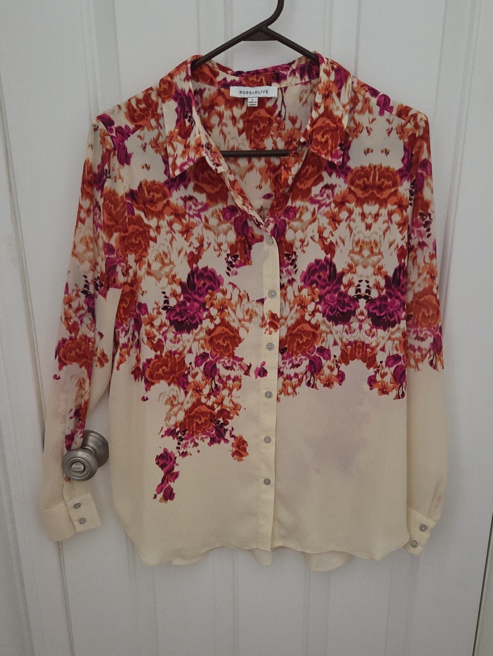 Rose & Olive Cream Floral Button-Up Blouse